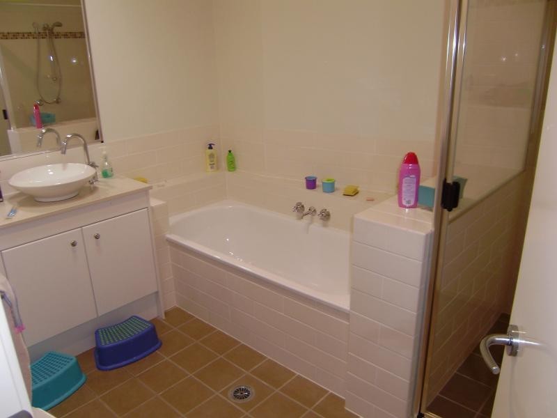 108 Santa Monica Dr, Augustine Heights QLD 4300