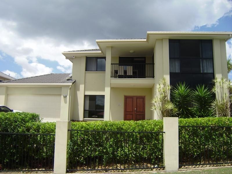 10 Ash Ave, Springfield Lakes QLD 4300