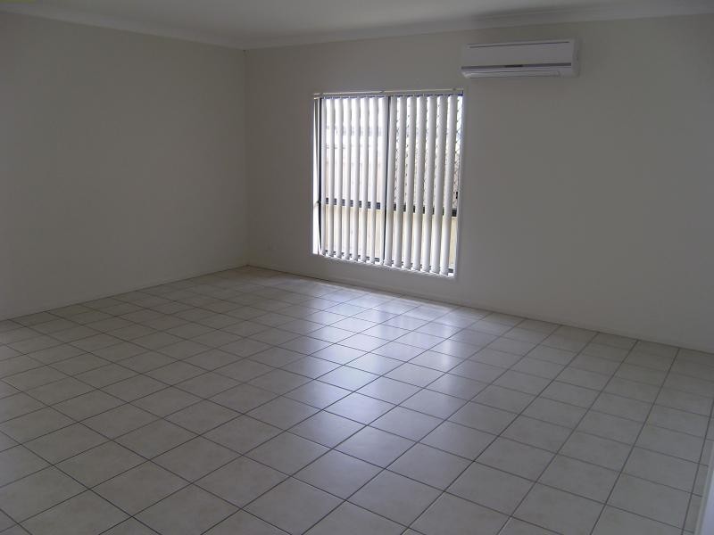 Augustine Heights QLD 4300