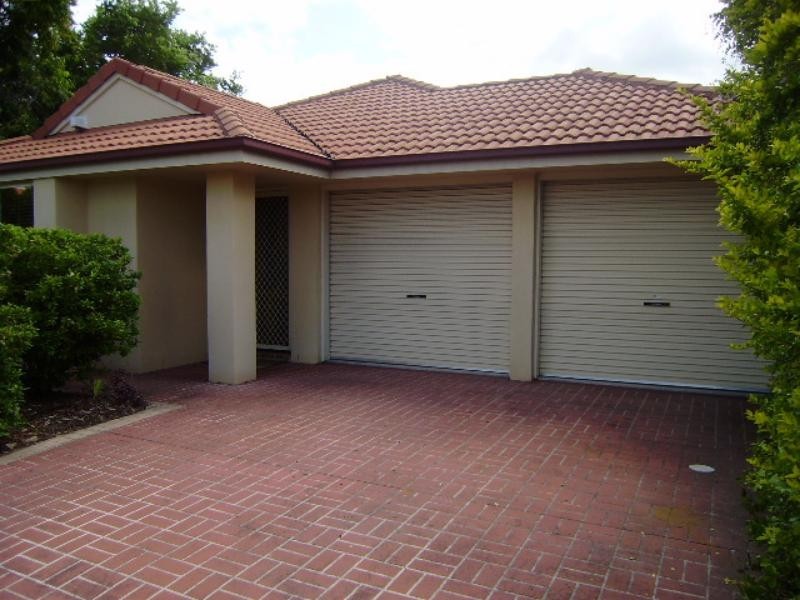 25 Karamea  Ave, Springfield QLD 4300