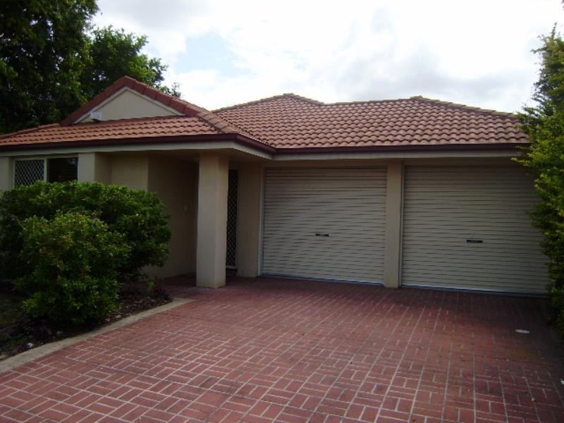 25 Karamea  Ave, Springfield QLD 4300