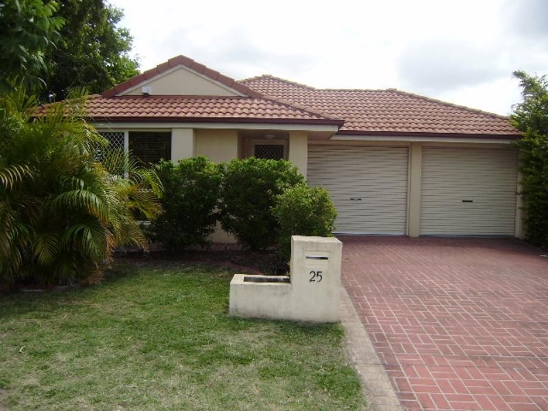 25 Karamea  Ave, Springfield QLD 4300