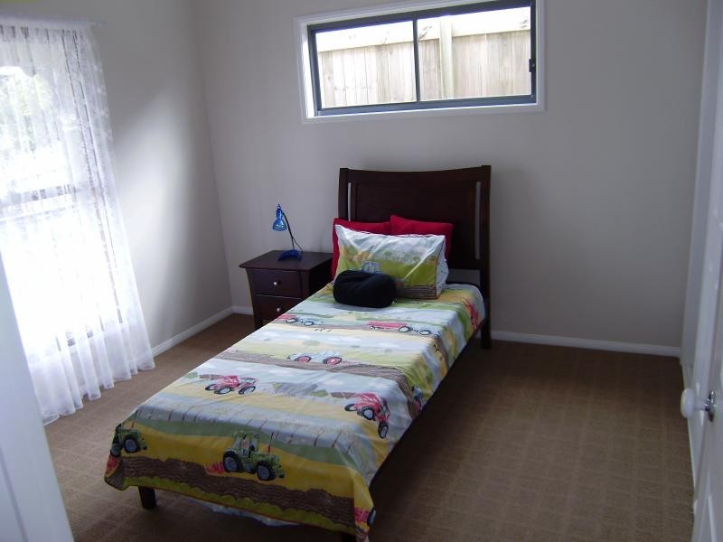 14 Waratah Cres, Springfield Lakes QLD 4300