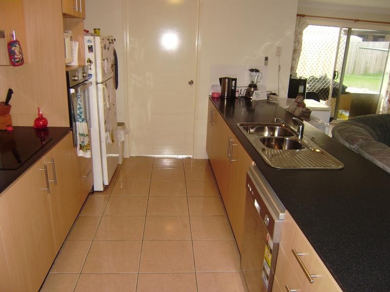 17 Creekside Cres, Jimboomba QLD 4280