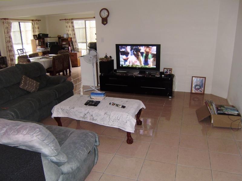 17 Creekside Cres, Jimboomba QLD 4280