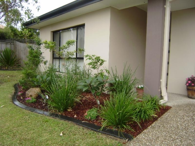 21 Ovals  Tce, Springfield Lakes QLD 4300