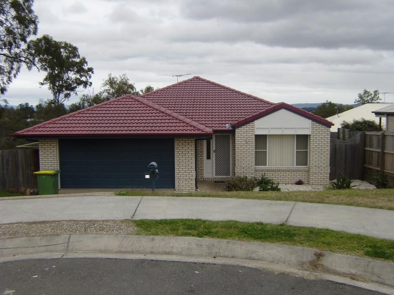 19 Lagoona  Ct, Churchill QLD 4305