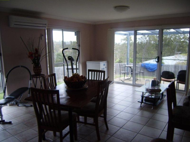 19 Lagoona  Ct, Churchill QLD 4305