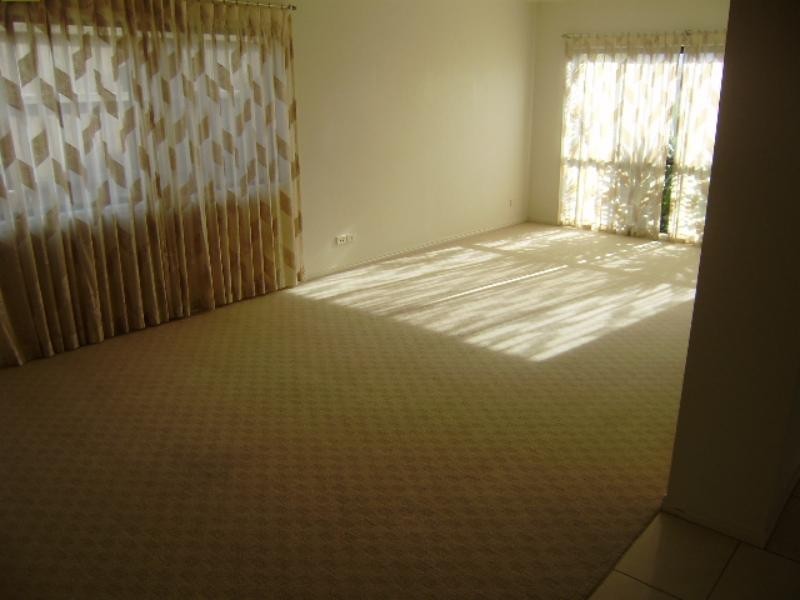 10 Ash Ave, Springfield Lakes QLD 4300