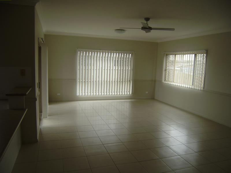 Springfield Lakes QLD 4300