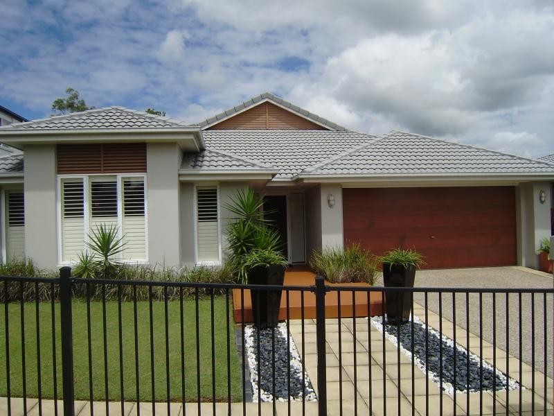 17 Ash Ave, Springfield Lakes QLD 4300