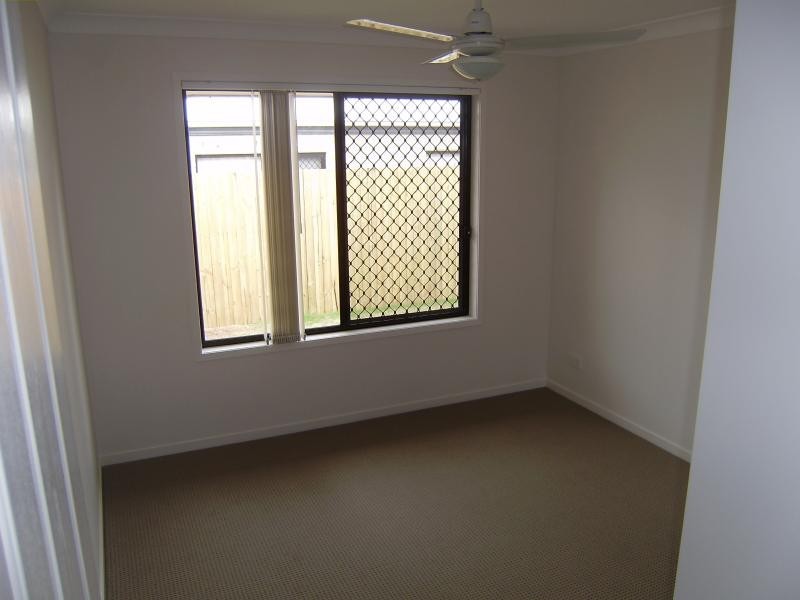 34 Philong St, Doolandella QLD 4077