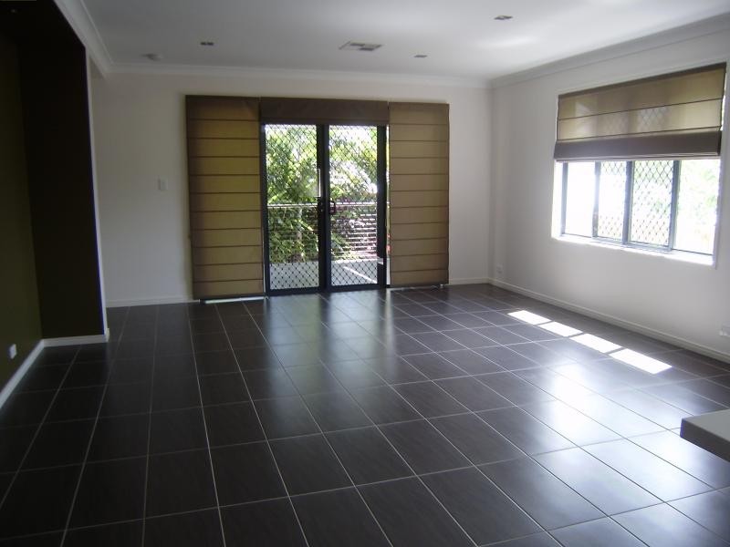 Springfield Lakes QLD 4300