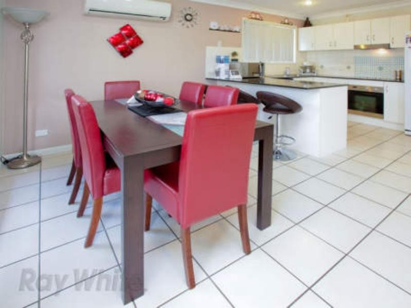 10 Esperance  Cres, Springfield Lakes QLD 4300