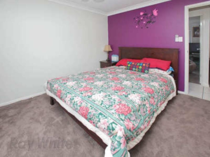 10 Esperance  Cres, Springfield Lakes QLD 4300