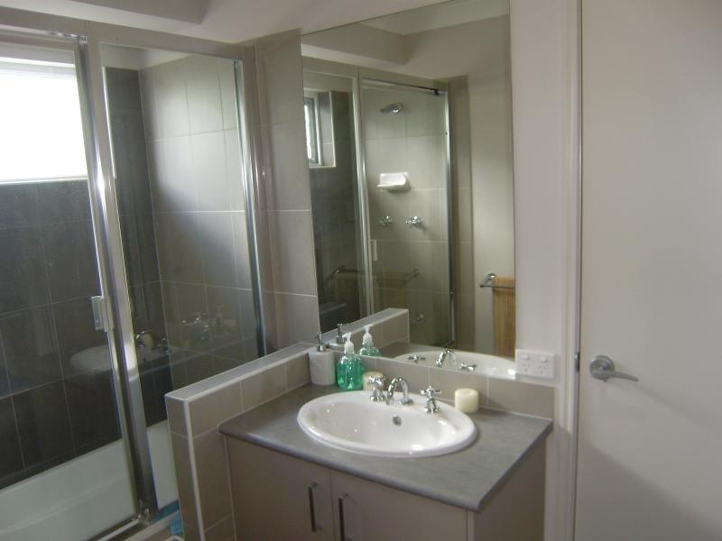 10 Mirage Ave, Springfield Lakes QLD 4300