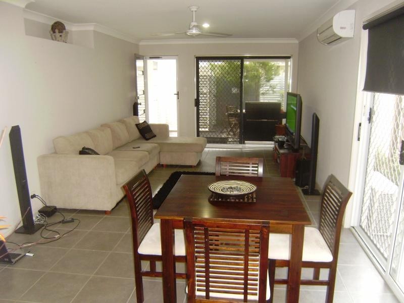 10 Mirage Ave, Springfield Lakes QLD 4300