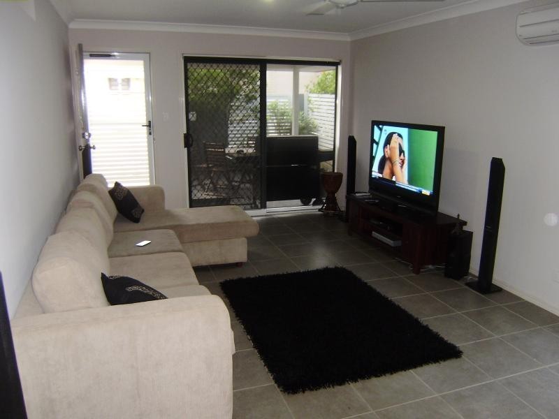 10 Mirage Ave, Springfield Lakes QLD 4300