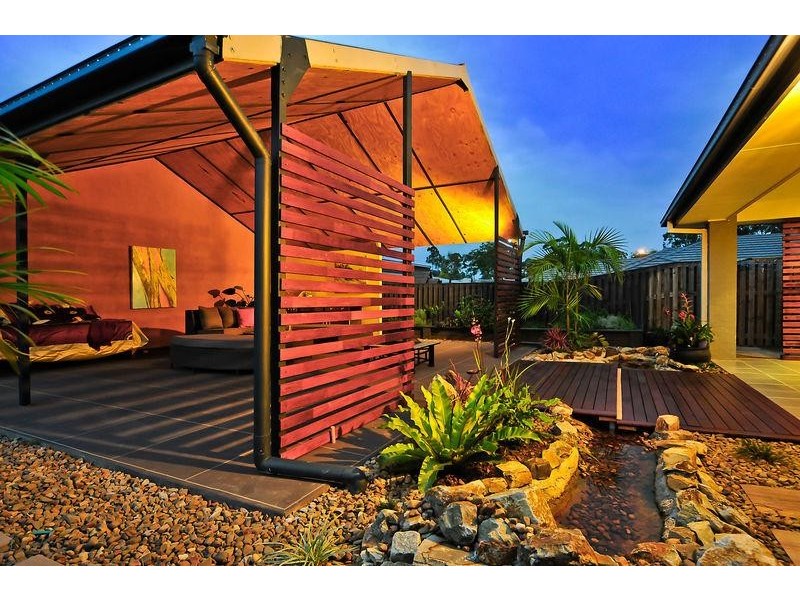 44 Hallow Cres, Augustine Heights QLD 4300