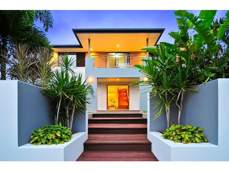 44 Hallow Cres, Augustine Heights QLD 4300