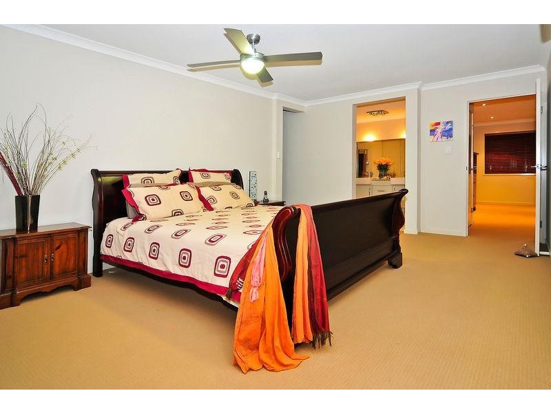44 Hallow Cres, Augustine Heights QLD 4300