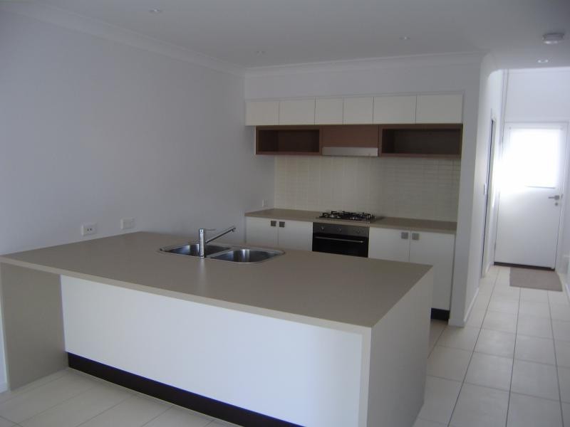 10 Ellerston Ave, Brookwater QLD 4300