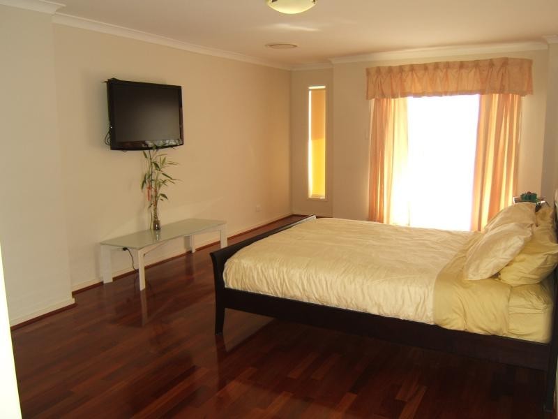 3 Waterview  Ct, Springfield Lakes QLD 4300