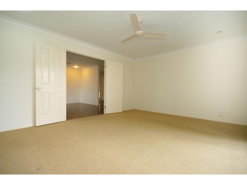 172 Lakeside  Ave, Springfield Lakes QLD 4300