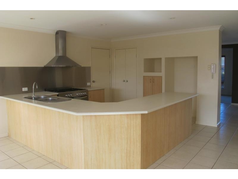 Springfield Lakes QLD 4300