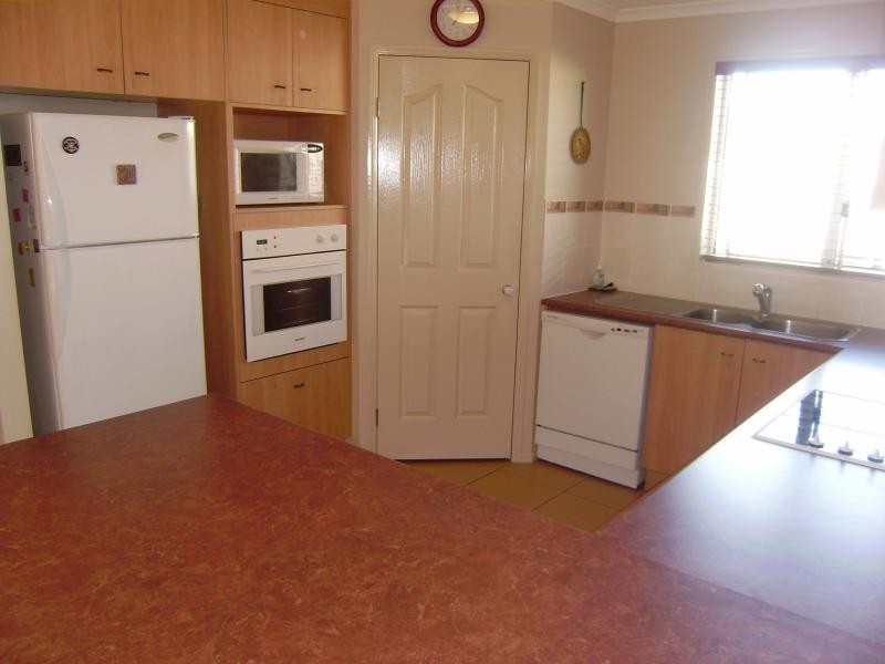 3 Swallowtail Cres, Springfield Lakes QLD 4300