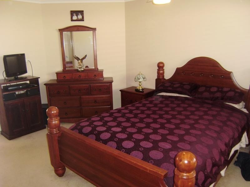 3 Swallowtail Cres, Springfield Lakes QLD 4300