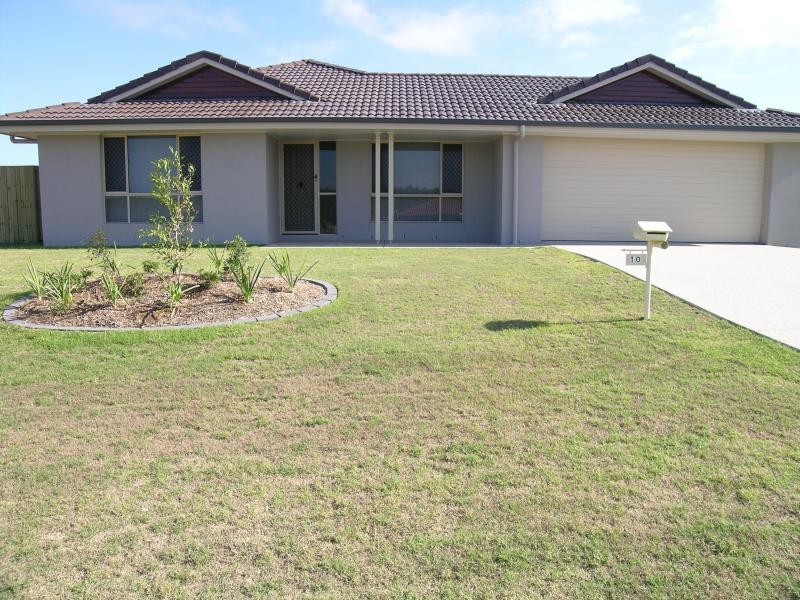 10 Hillview St, Springfield QLD 4300