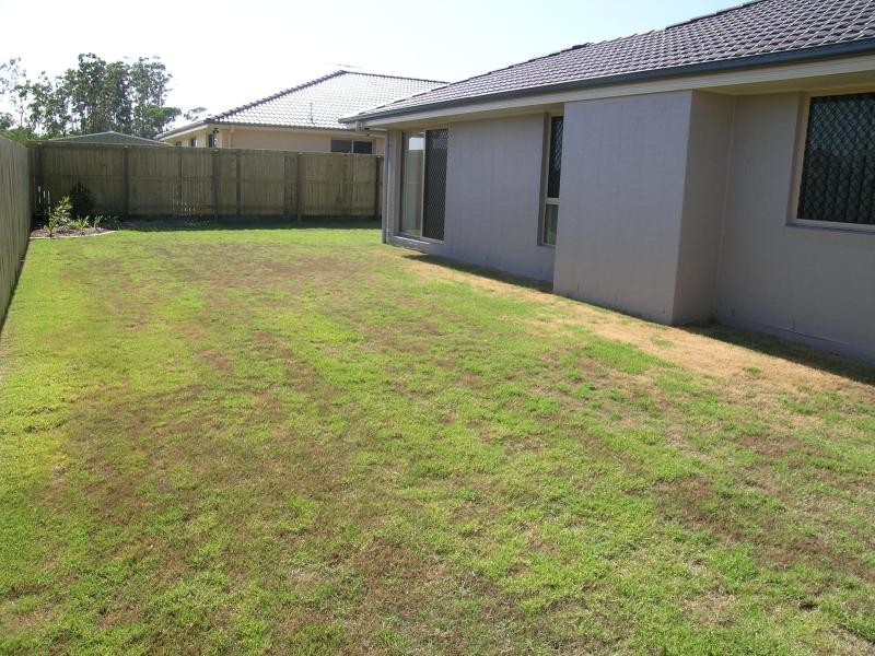 10 Hillview St, Springfield QLD 4300