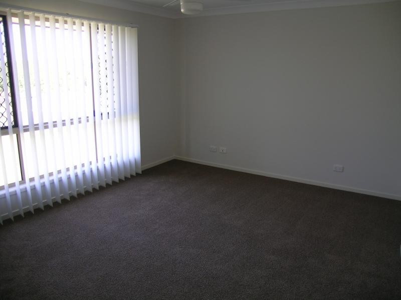 10 Hillview St, Springfield QLD 4300