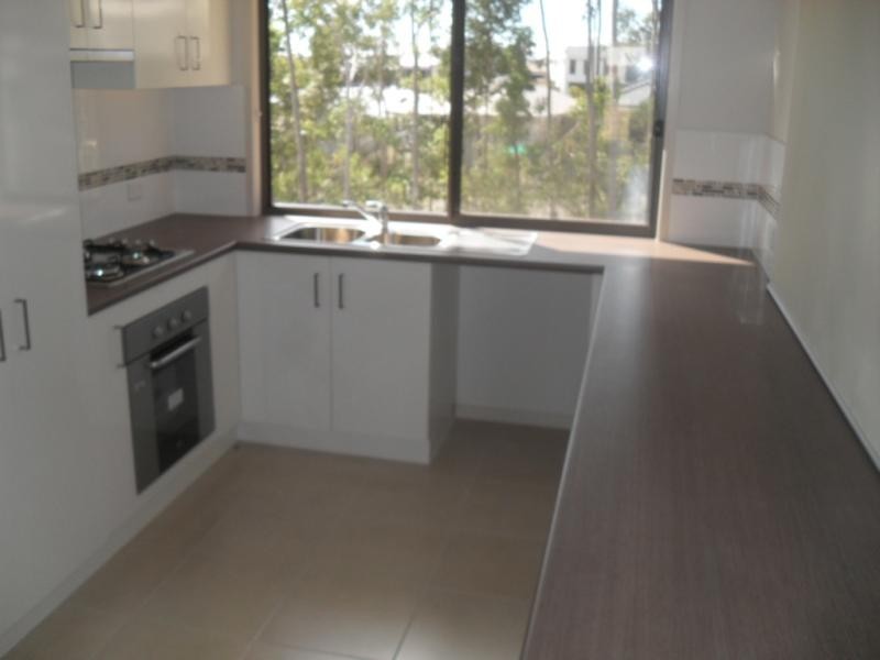 56  Caraway St, Springfield Lakes QLD 4300