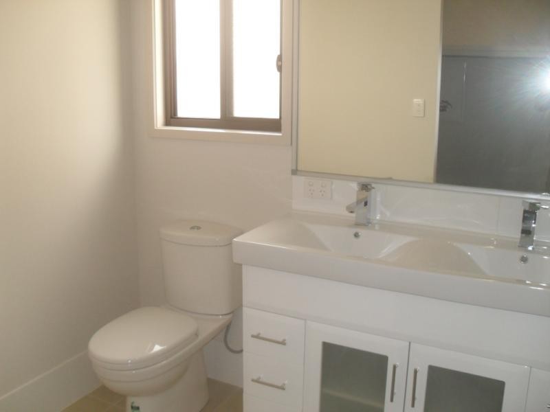 Springfield Lakes QLD 4300