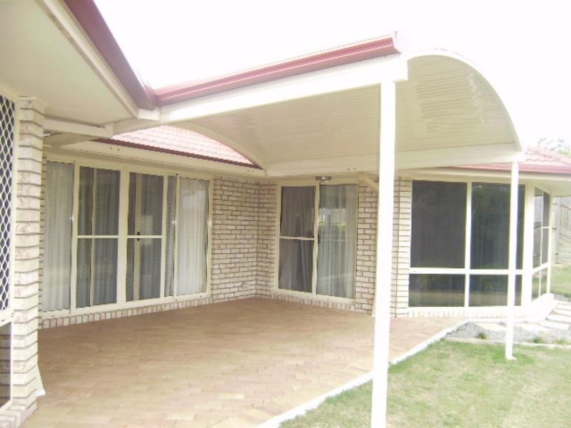 3 Myrtle Cres, Brookwater QLD 4300