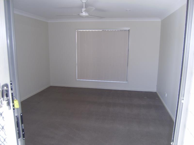 28 Brigid Bvd, Augustine Heights QLD 4300