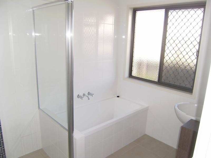 28 Brigid Bvd, Augustine Heights QLD 4300