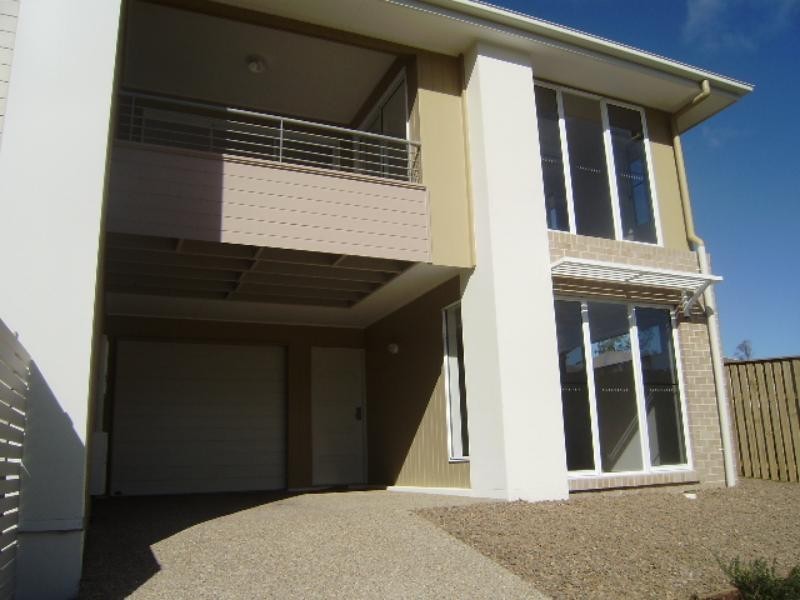 27-45 Caraway St, Springfield Lakes QLD 4300
