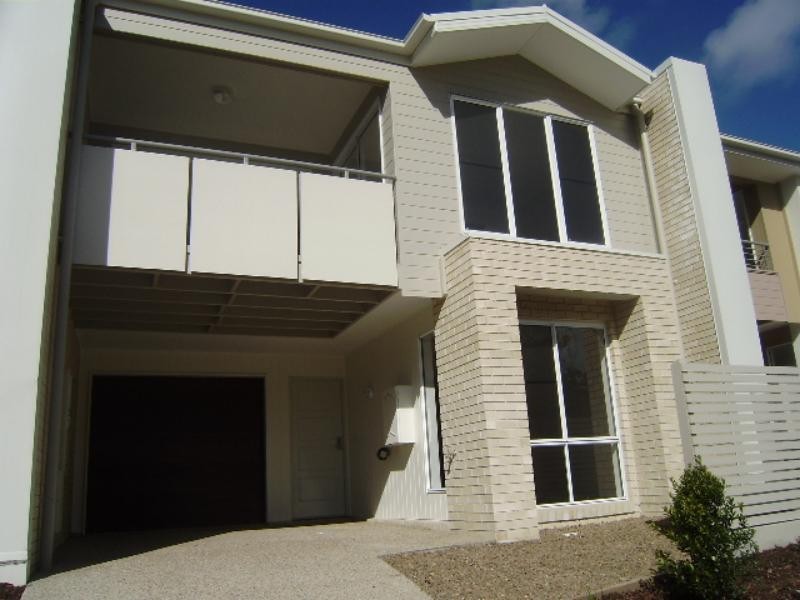 27-45 Caraway St, Springfield Lakes QLD 4300