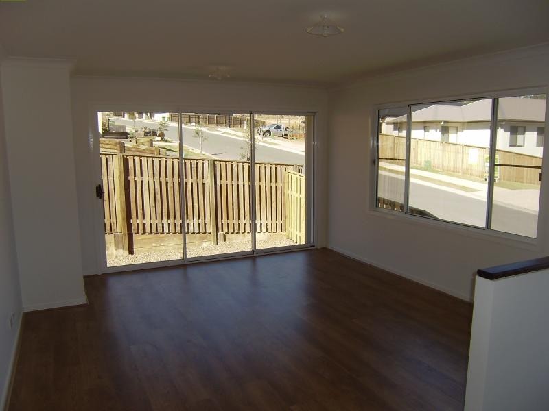 27-45 Caraway St, Springfield Lakes QLD 4300