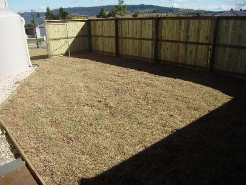 8 Claydon  Pl, Rosewood QLD 4340