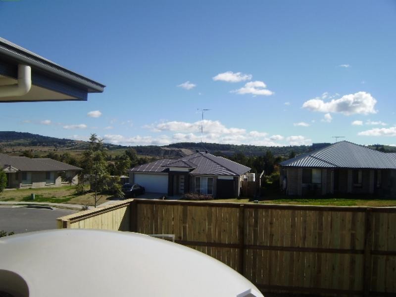8 Claydon  Pl, Rosewood QLD 4340