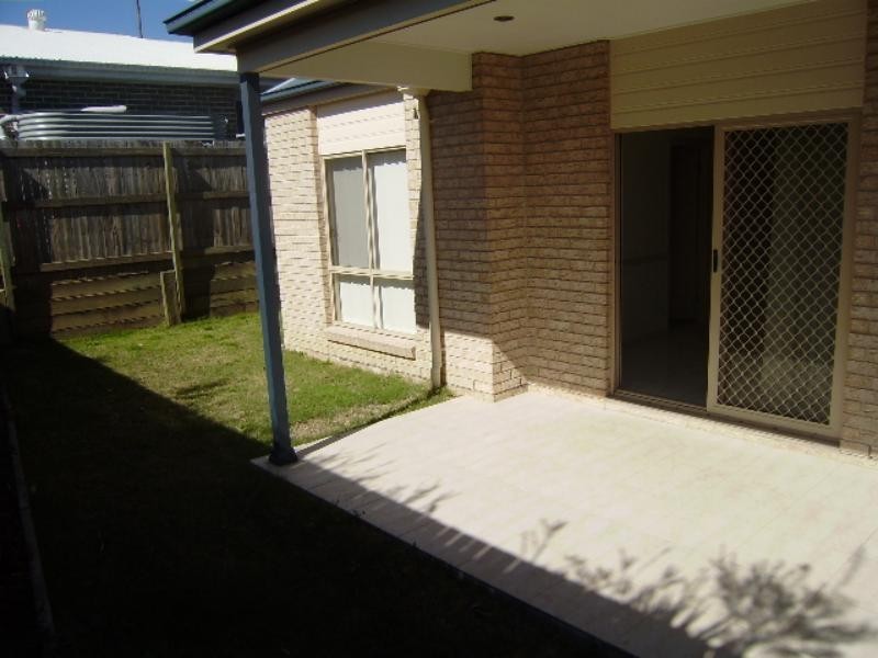22 Glen Echo   St, Springfield Lakes QLD 4300