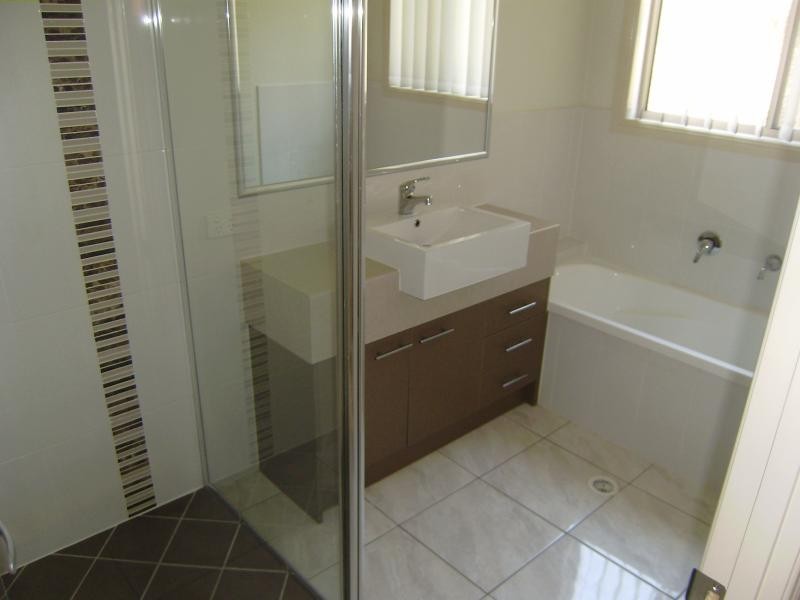 22 Glen Echo   St, Springfield Lakes QLD 4300