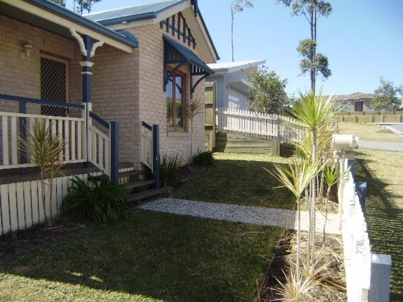 22 Glen Echo   St, Springfield Lakes QLD 4300