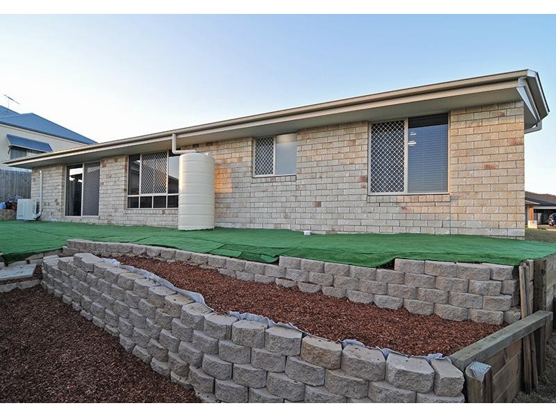 9 Timberlake  Pl, Springfield Lakes QLD 4300