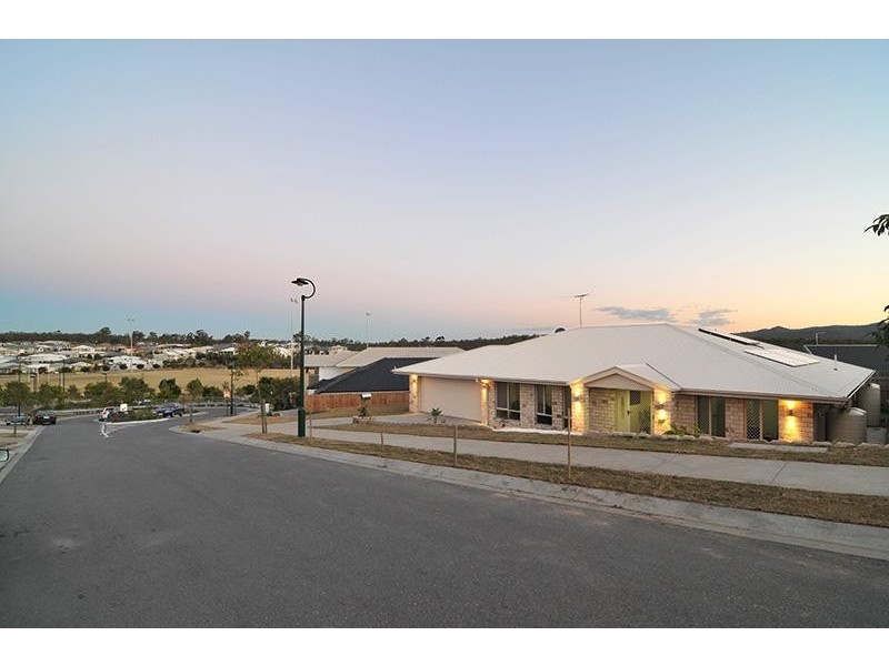 9 Timberlake  Pl, Springfield Lakes QLD 4300