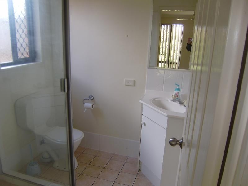 42 James Josey Ave, Springfield Lakes QLD 4300